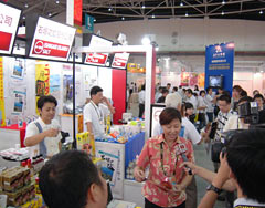 Brown sugar, <em>awamori</em> and other Okinawan products popular at Taiwan Food Show