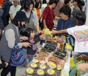 Okinawa’s Islands Fair kicks off - Stadium imbued with island flavor