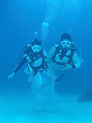 Couple from Macao hold underwater marriage ceremony in the sea off Okinawa