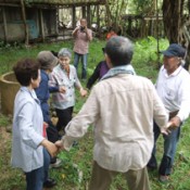 Twenty people return to Shimoji Island 50 years after it was deserted