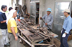 <em>Nakijin Gusuku Manabu Kai</em> makes canes out of mythical tree