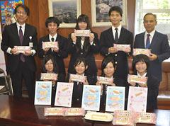 Urasoe Technical High School students develop pie snack with Lawson Okinawa