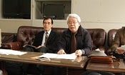 Intellectuals in Okinawa assert that the Senkaku Islands should be shared