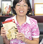 Researcher publishes Japanese author Higuchi's works in Vietnamese