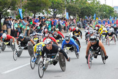 245 people finish the 25th Ginowan Wheelchair Marathon