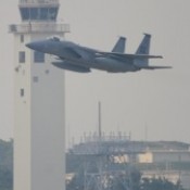 US Air Force F-15 resumes flying after the accident involving a windshield falling