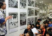 Okinawan Elementary School students learn about the Battle of Okinawa
