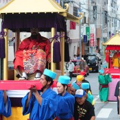 Futenmagu shrine pilgrimage parade from Ryukyu era revived 