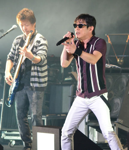 Japanese rock band The Boom performs final live show in Okinawa