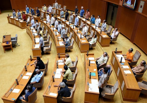 Okinawa Prefectural Assembly to protest LDP members’ attack on local newspapers