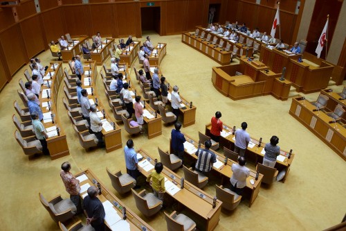 Ordinance to regulate sediment from outside Okinawa passes in assembly