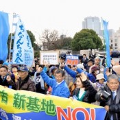 28,000 people surround National Diet Building in protest of building new base at Henoko