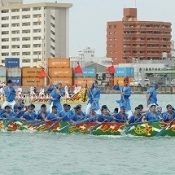 Naha wins Naha Dragon Boat Festival’s official race for first time in three years