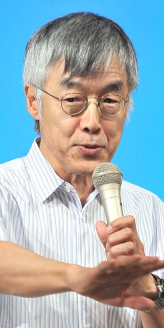 Genichiro Takahashi emphasizes importance of Okinawan view of the constitution