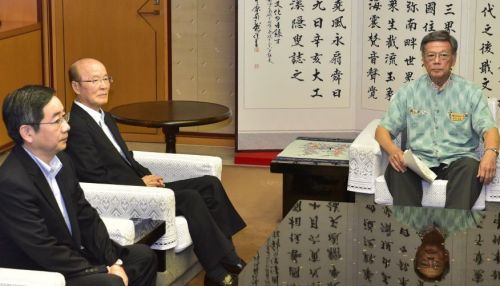 Okinawa governor condemns helipad construction in Takae