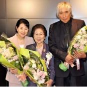 Kiku Nakayama and Sayuri Yoshinaga receive Towa Futurist Awards