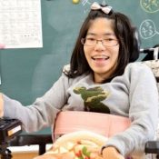 Physically challenged Ishikawa enters Okinawa International University for her new dreams