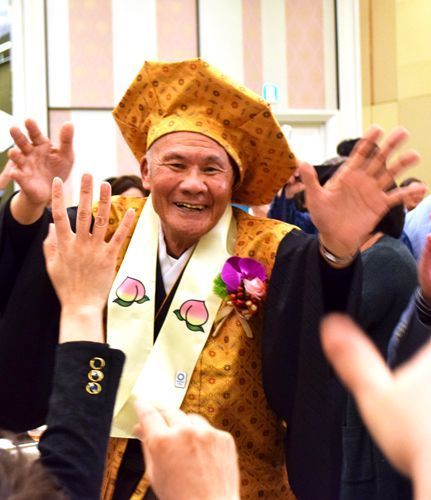 One-hundred-year-old Dr. Tanaka celebrates with 150 people