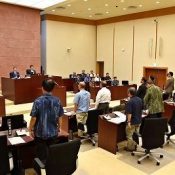 Kadena Town Council adopts protest resolution on the temporary deployment of the F-35As