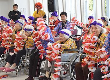 GGB performance group debuts with 102-year-old member