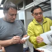 U.S. think tank researcher Doug Bandow visits Ginowan to see how Okinawans live face to face with U.S. military aircraft trouble