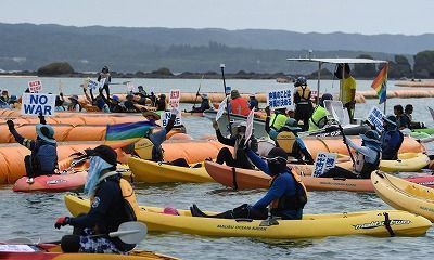 Citizens call “protect the coral” from 70 canoes and 9 boats to protest Henoko base