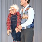 Ikkokudou talks about becoming a ventriloquist in guest lecture at Ginoza Junior High School, “When your dreams change, it is progress”