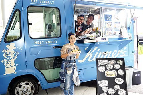 After their farm was ravaged by swine fever, Kinna Farm launches a food truck to aid their rebuilding process, featuring the “Gochiso-sando,” made with local ingredients