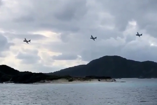 After U.S. military aircraft flies at low altitude “clearly outside of regulation” Okinawa Governor’s chief of staff lodges protest over phone
